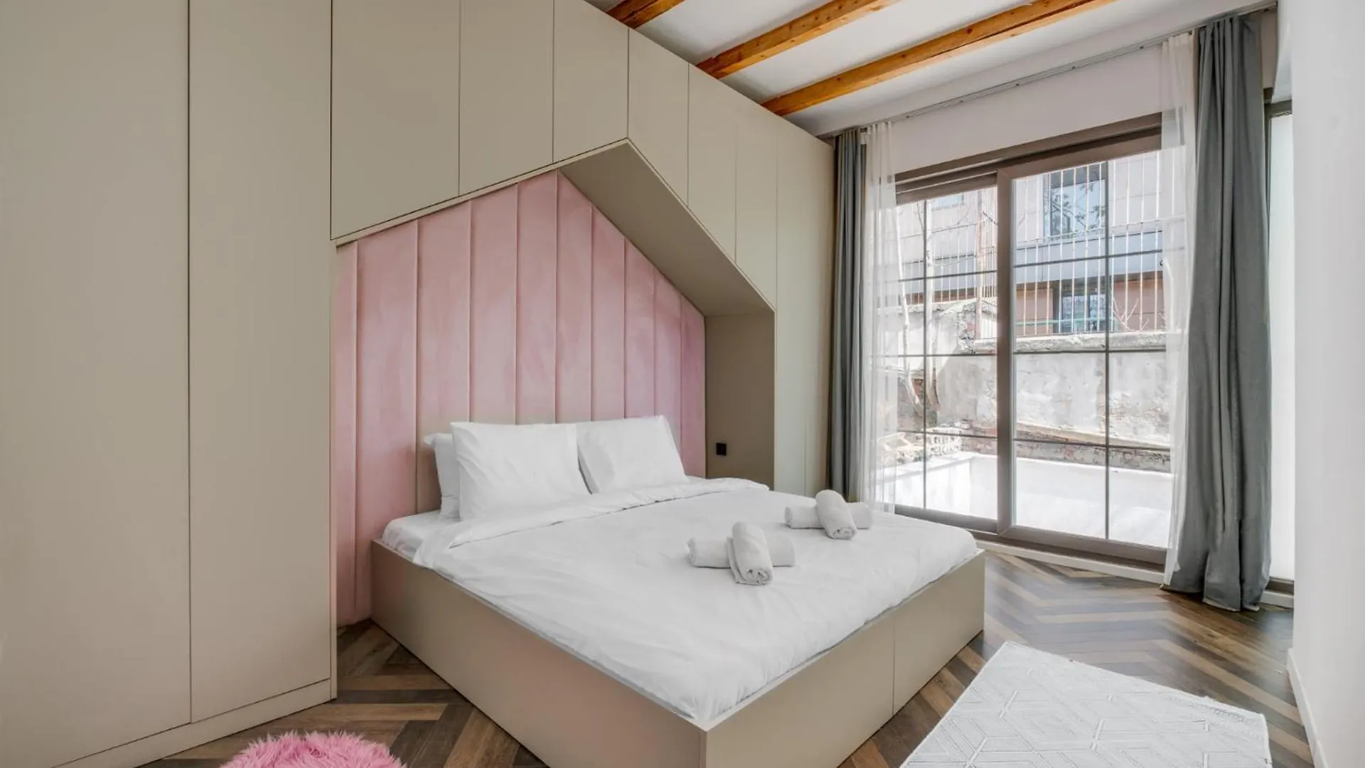 公寓 伊斯坦布尔Spacious Modern Flat With Balcony 5 Min To Taksim公寓
