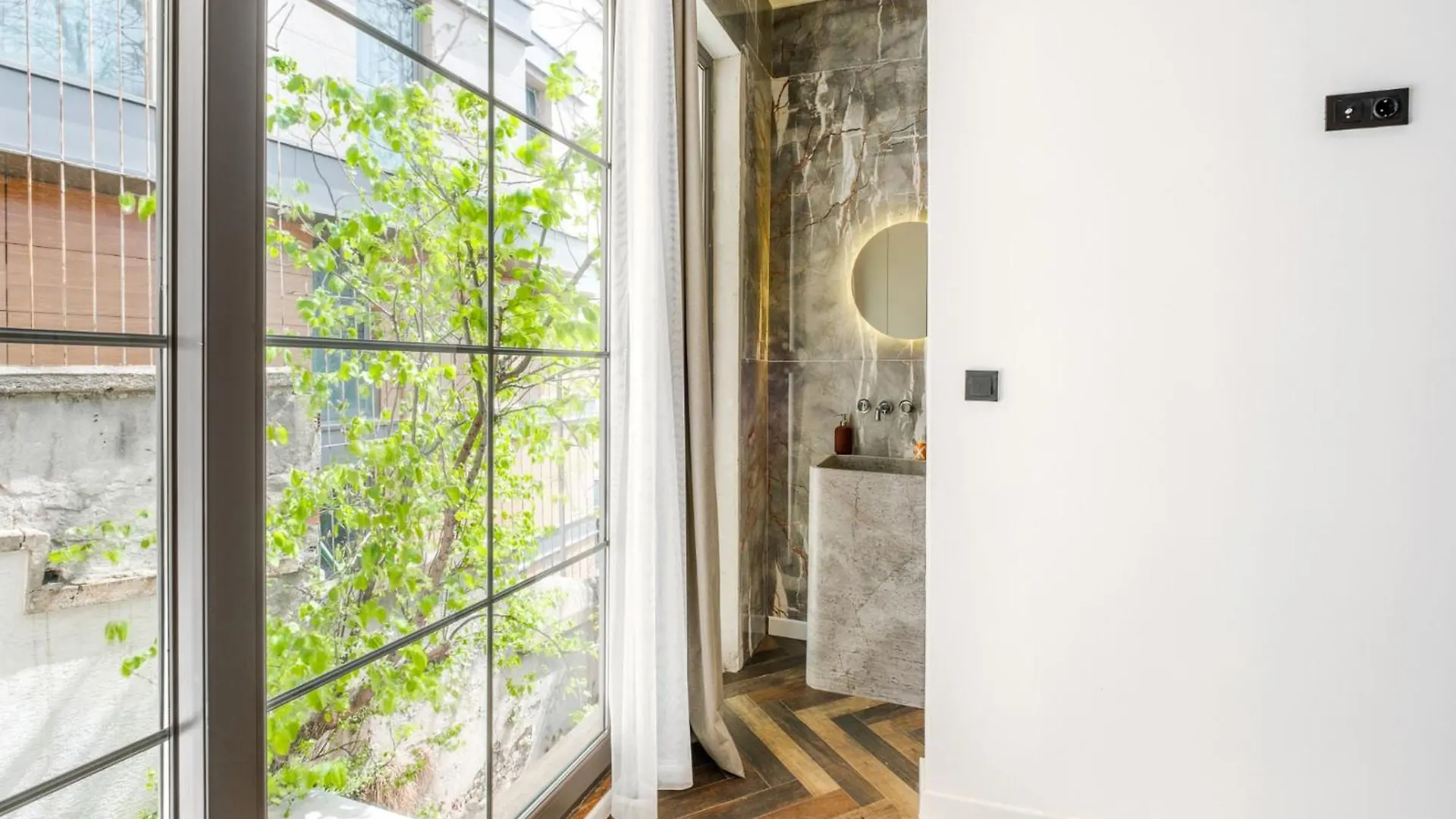 伊斯坦布尔Spacious Modern Flat With Balcony 5 Min To Taksim公寓 0*, 伊斯坦布尔